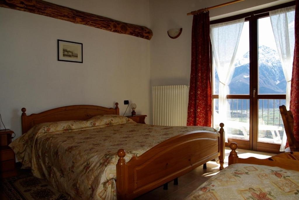 Hotel Tamola Sorico Habitación foto